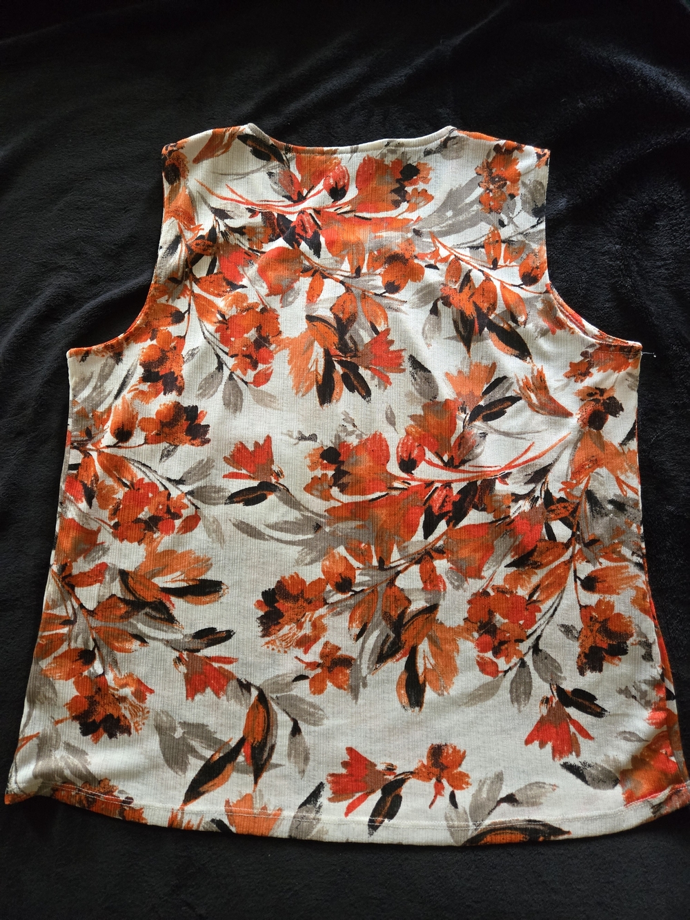 Kasper Floral Sleeveless Camisole - Picture 3 of 3